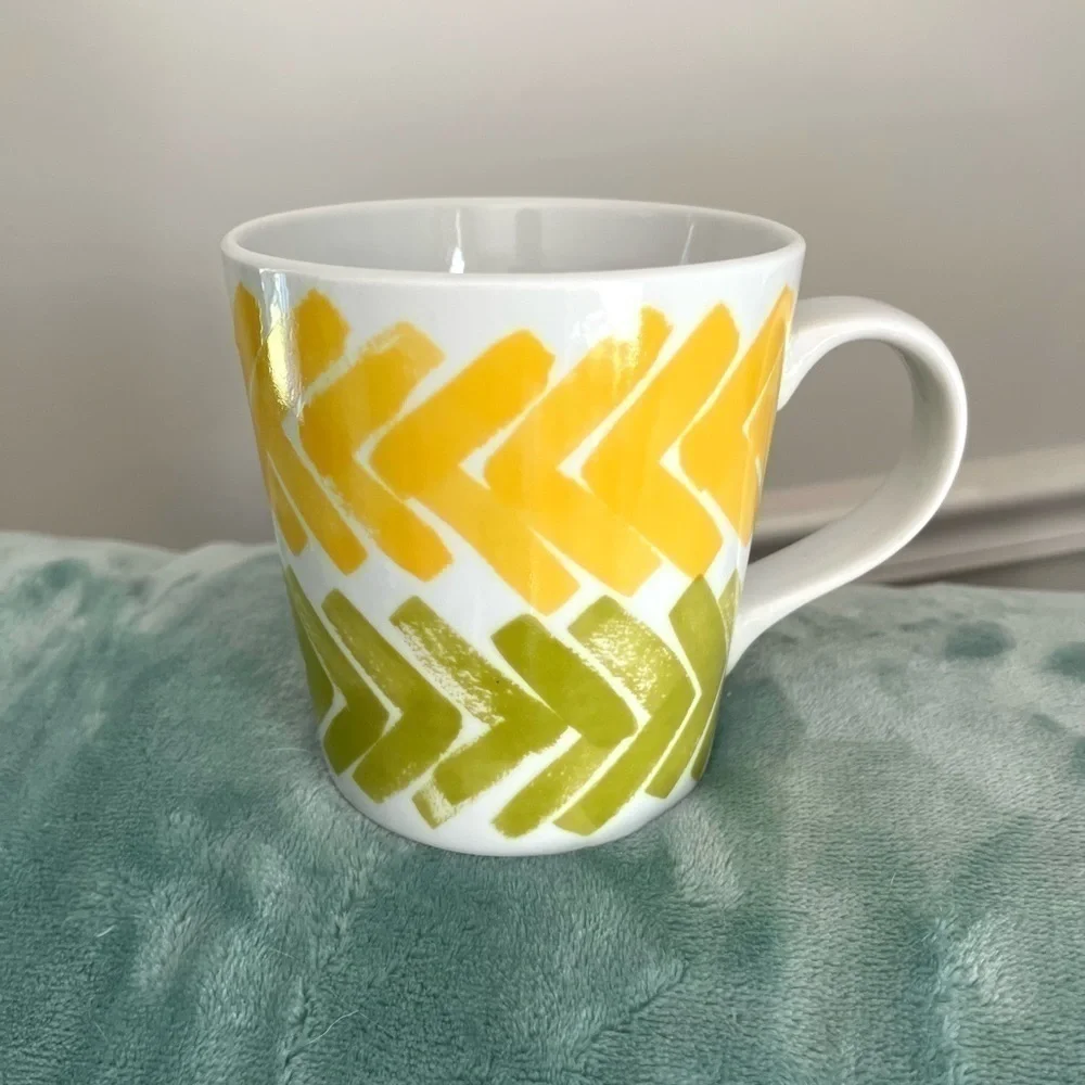 Crate & Barrel Coffee Mug Brushstroke Yellow And Green 16oz Cup Tea